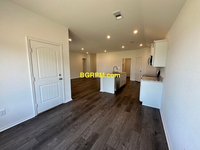 Building Photo - Brand New Construction!