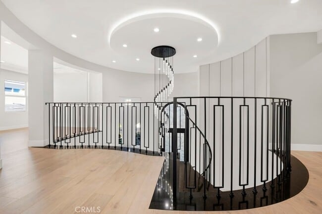 Building Photo - 20151 Vía Medici