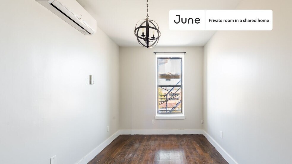 Building Photo - Room in Shared 4 bed/2 bath home in Bushwick