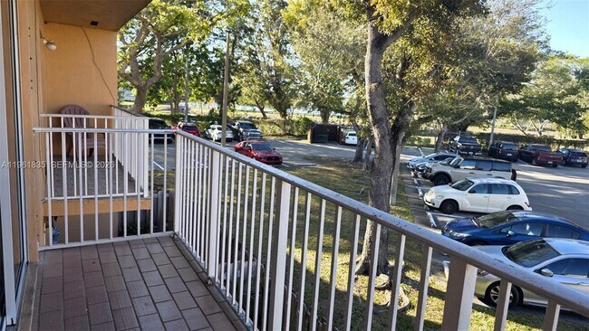 Building Photo - 14905 SW 80th St