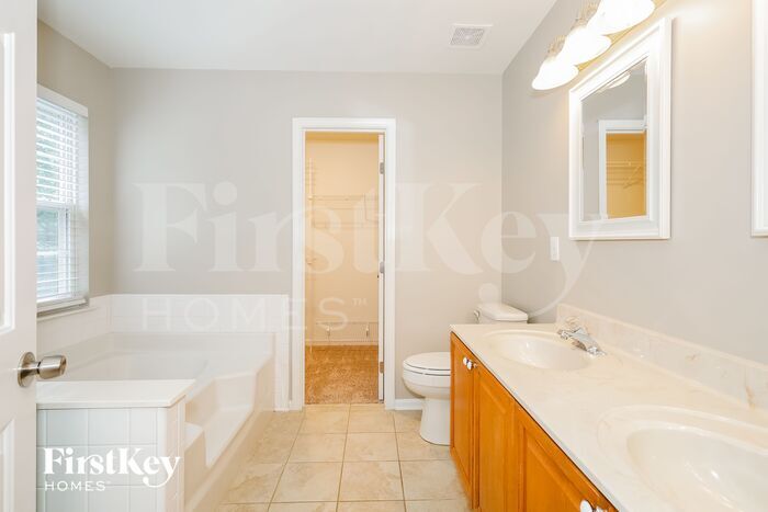 Building Photo - 4303 Canewood Ln