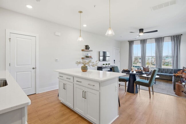 Building Photo - 6919 Cosby Vlg Ter