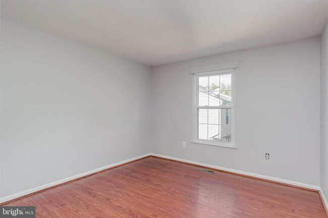 Building Photo - 1847 Dulaney Ct