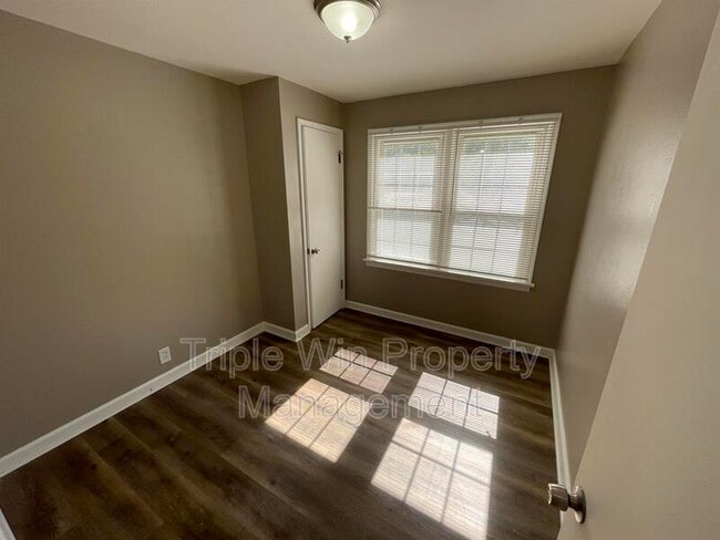 Building Photo - 1205 Nectar Dr