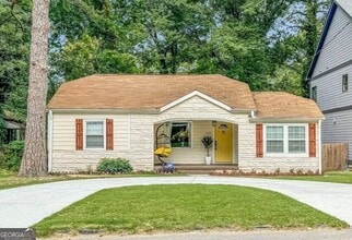 Building Photo - 1225 Graymont Dr SW