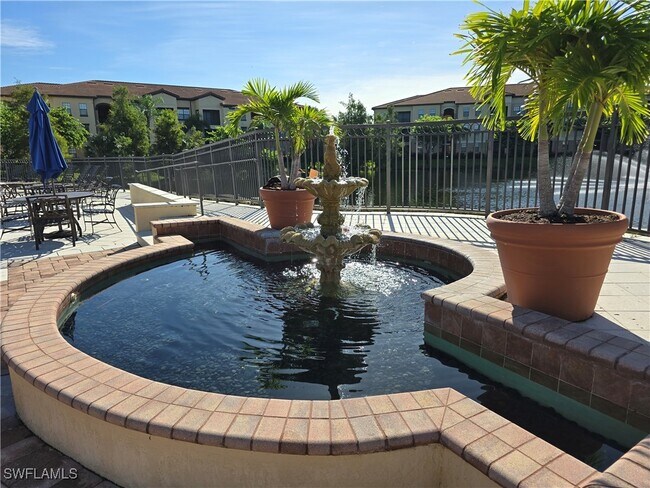 Building Photo - 12940 Positano Cir