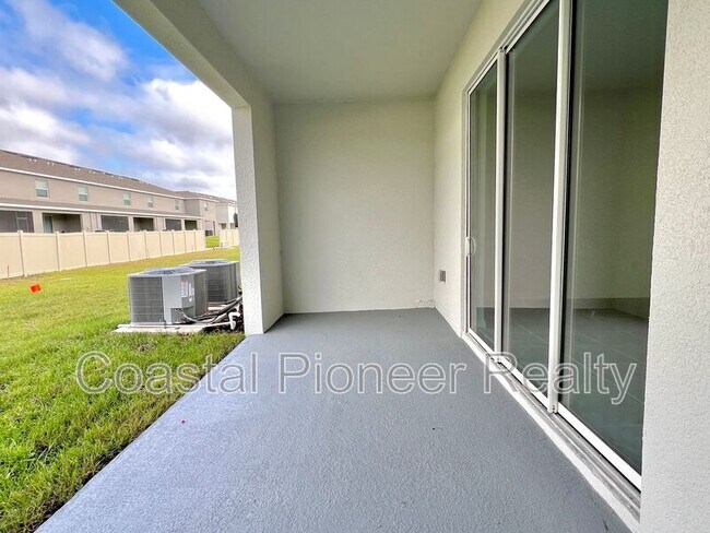 Building Photo - 3514 White Dandelion Ct