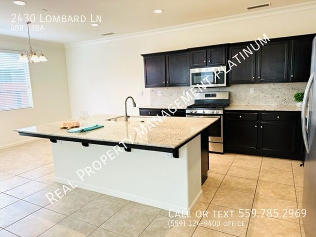 Building Photo - $2,450 Shaw & Locan, 4 bedroom - Lombard L...