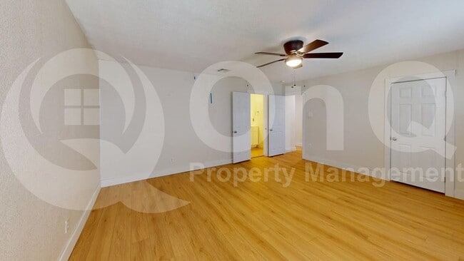Building Photo - 2929 Holy Cross Ln