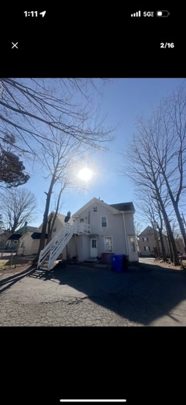 Back of house for parking - 80 Prospect St