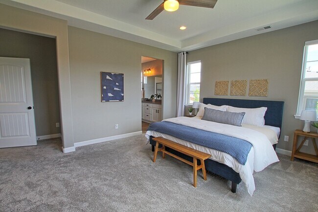 Building Photo - Luxury 5 bed for Rent in Blacktail at The ...