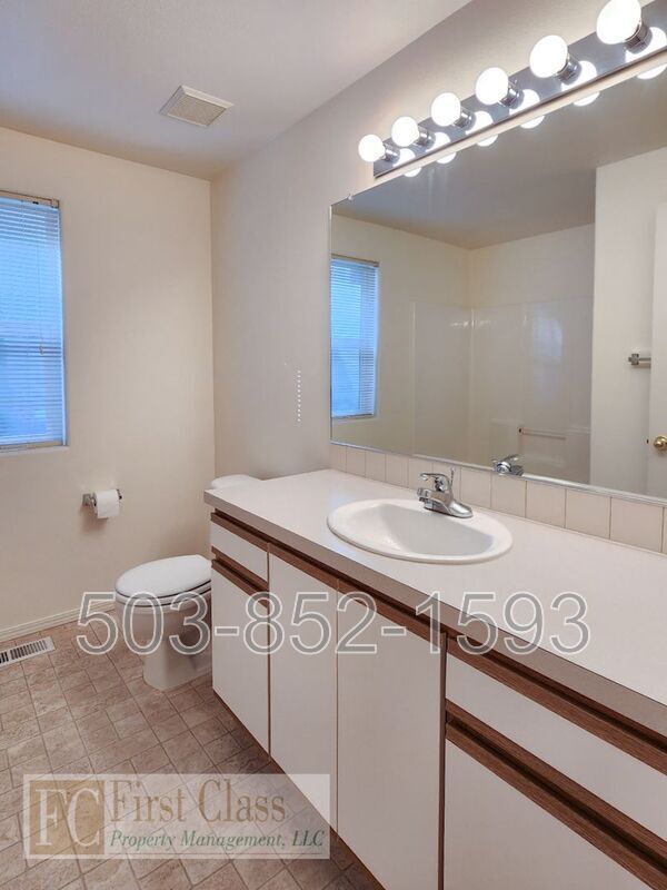 Building Photo - 13156 SW MENLOR Ln