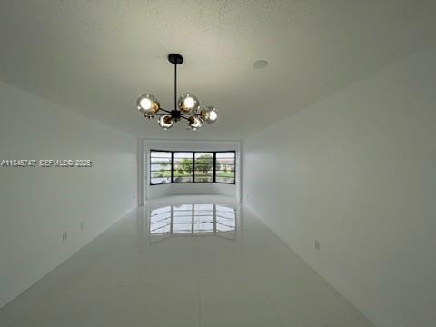 Building Photo - 18900 NE 14th Ave