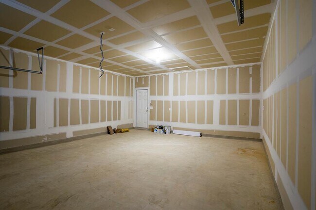 Building Photo - 318 Timber Brook Dr