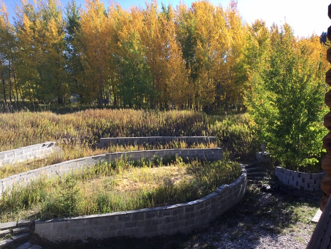 Building Photo - Custom chalet located in an exclusive neighborhood at the base of Teton Pass