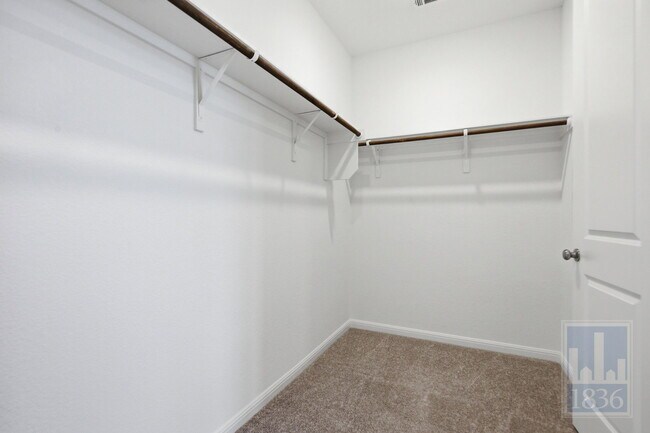 Building Photo - 12713 Brave Tenderfoot Trl