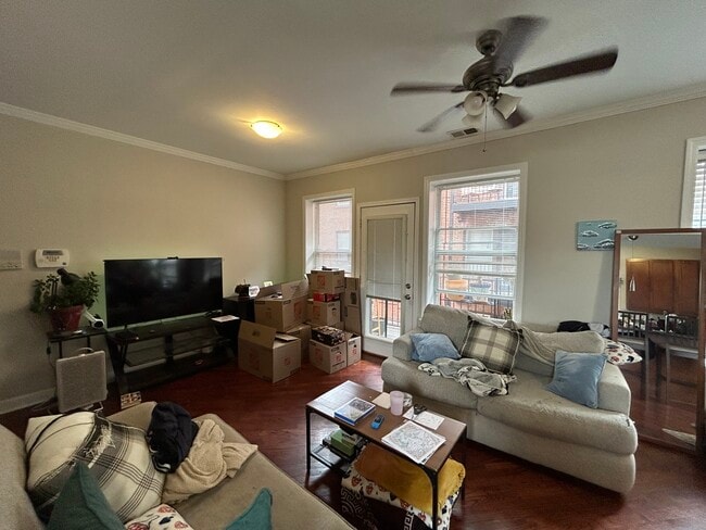 Primary Photo - 1621 W Wallen Ave