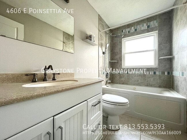 Building Photo - 4606 E Poinsettia Ave