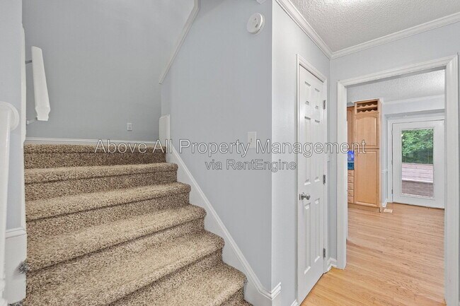Building Photo - 207 Bay Dr