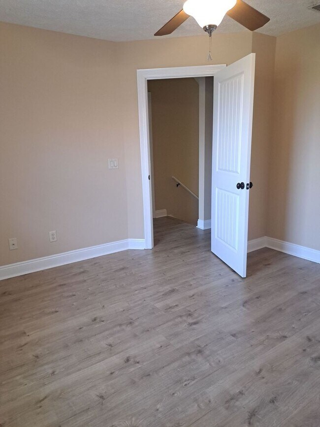 Building Photo - 2946 Palmetto Ridge Way