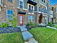 Building Photo - 4 Bedroom, Luxury living in premium location next to Liberty Center and Interstate 75