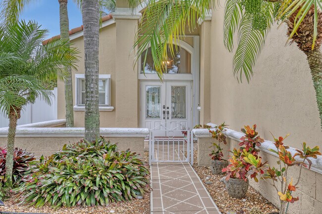 Building Photo - 6074 Las Colinas Cir