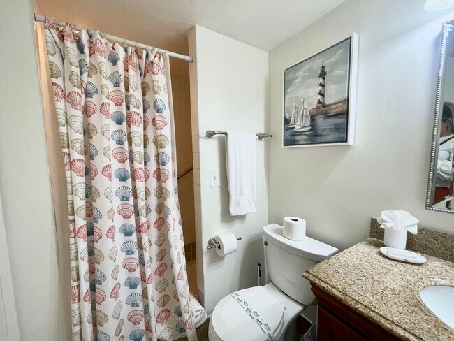 Building Photo - Furnished 2 Bed, 2 Bath Condo – Available ...