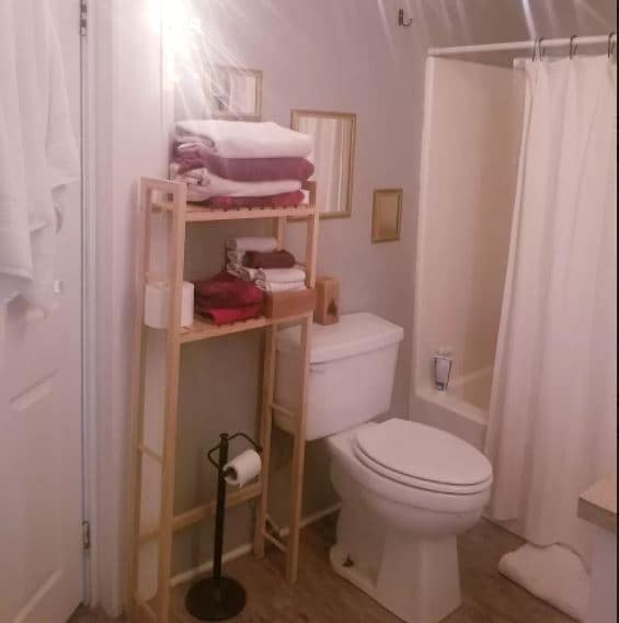 Building Photo - 1204 S Fern St