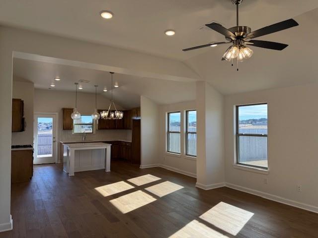 Building Photo - 2468 Heather Rd