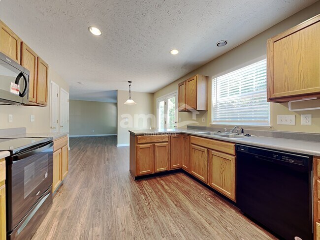 Building Photo - 5623 Appaloosa Circle