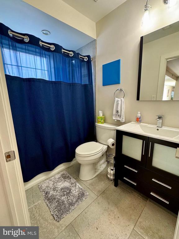 Building Photo - 1012 S Randolph St