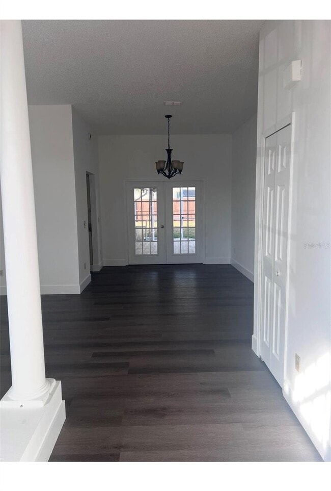 Building Photo - 9224 Sunflower Dr