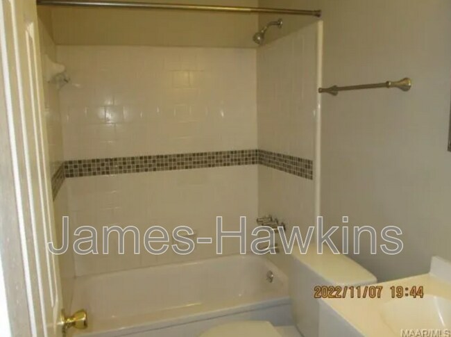 Building Photo - 6523 Yoder Ct