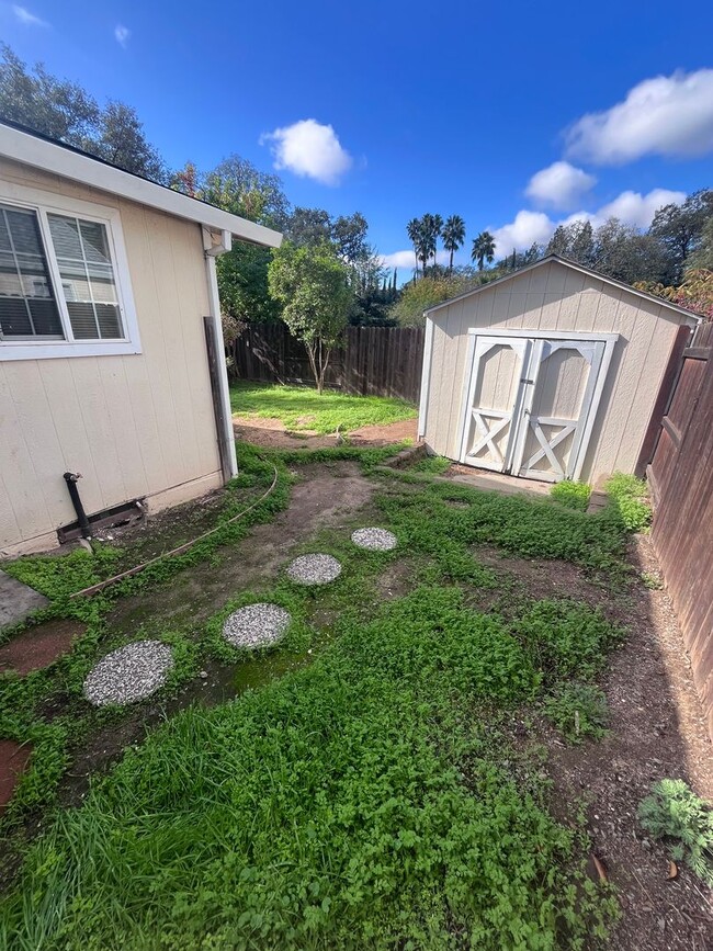 Building Photo - CUTE ONE BEDROOM ONE BATH HOME IN GRANITE ...