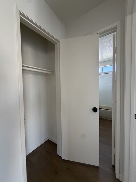 Building Photo - 247 Normandie Ave