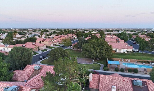Building Photo - 4435 E Amberwood Dr