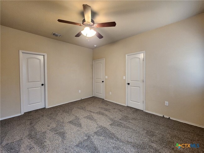 Building Photo - 712 Creekside Cir