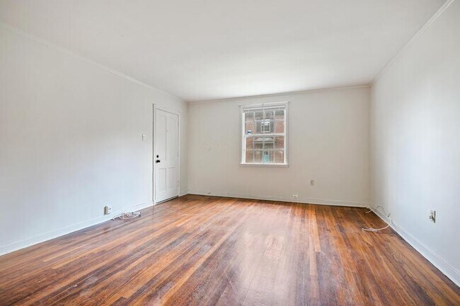 Building Photo - 4224 Perkins Rd