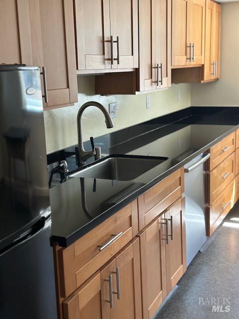 Primary Photo - 280 W K St