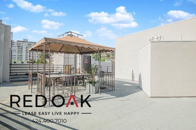 Building Photo - 1755 El Cerrito Pl