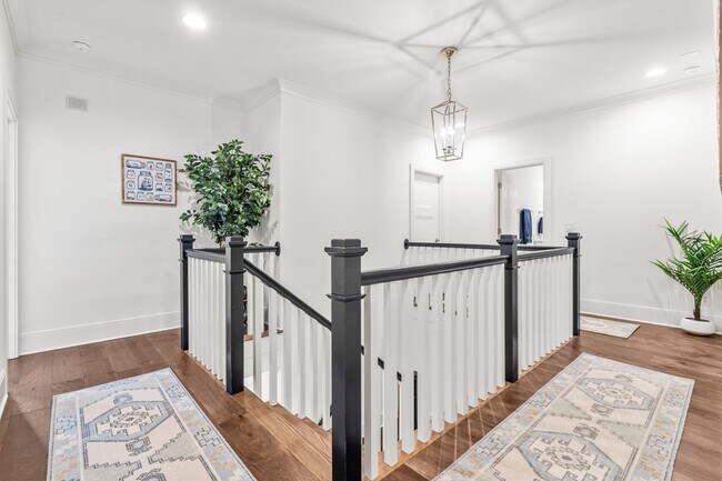 Building Photo - Incredible 5BD, 5BA North Raleigh Home with Bonus Room and Exercise Space