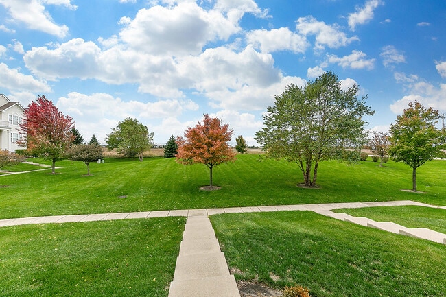 Building Photo - 14626 Thomas Jefferson Dr