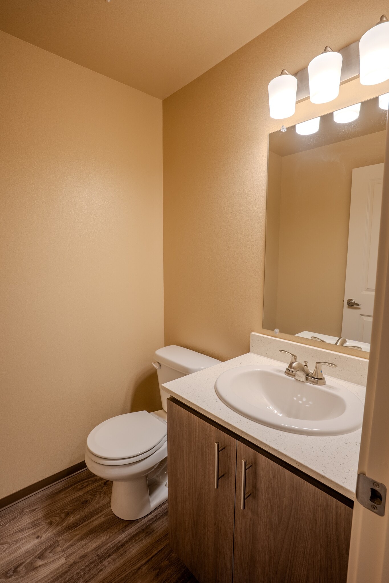 Building Photo - 5957 Joynak St S