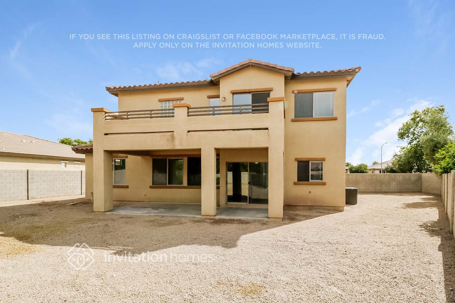 Building Photo - 8806 W Gardenia Ave