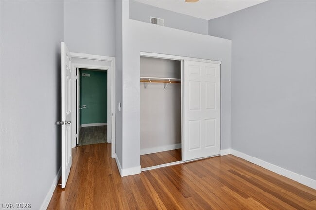 Building Photo - 405 Crater Ct