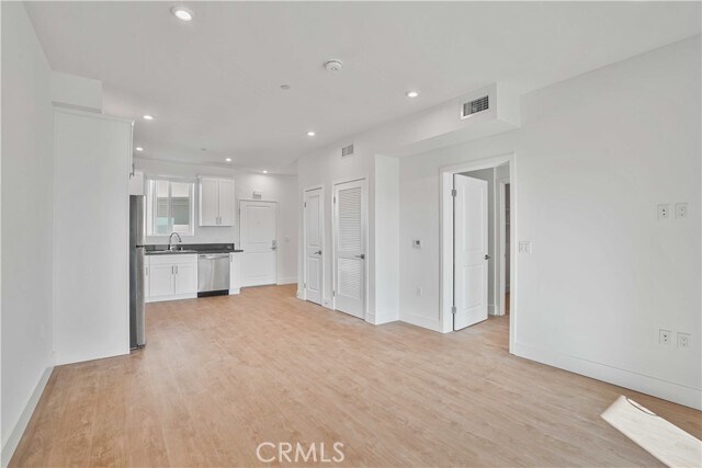 Building Photo - 8750 Sepulveda Blvd