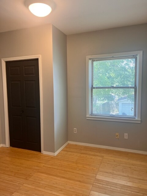 Building Photo - 4655 S 37th St