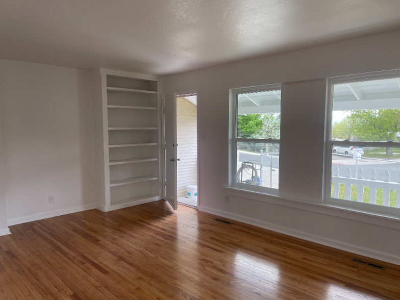Building Photo - 775 Hood Ave
