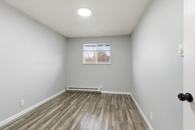 Building Photo - 2914 N Hogan St