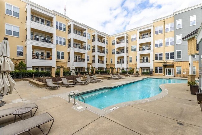Building Photo - 870 Inman Vlg Pkwy NE